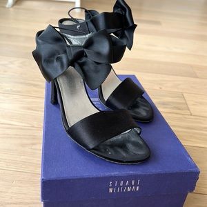 Black satin Stuart Weitzman sandal with bow detail sz 8